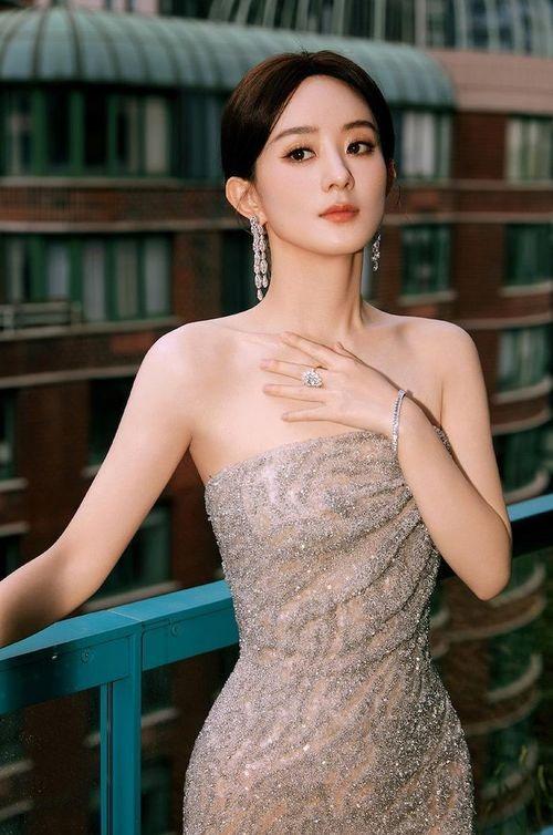Cảnh nóng bạo nhất cuộc đời Triệu Lệ Dĩnh: Khiến bạn diễn nam ái ngại, ekip phải cắt bỏ khỏi phim - Ảnh 6.