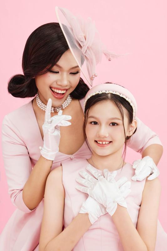 Con gái lai Tây của 2 chị đẹp Vbiz xinh như thiên thần, dự đoán lớn lên nhan sắc sẽ lấn lướt mẹ - Ảnh 10.