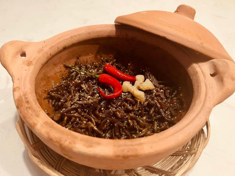 Mâm cơm nhà của Kiều Minh Tuấn- Ảnh 7.