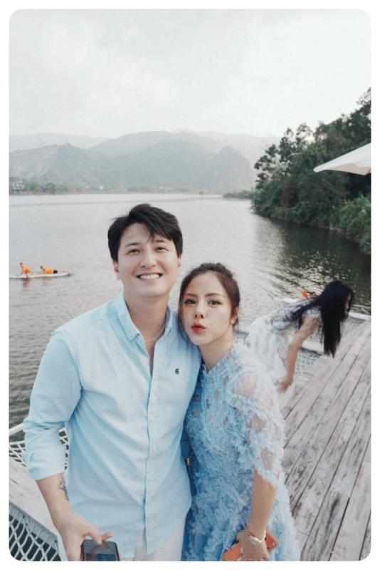 Mỹ nam VTV yêu mẹ đơn thân hơn 6 tuổi có 1 con riêng: Đã đăng ký kết hôn, chưa tổ chức đám cưới- Ảnh 3.