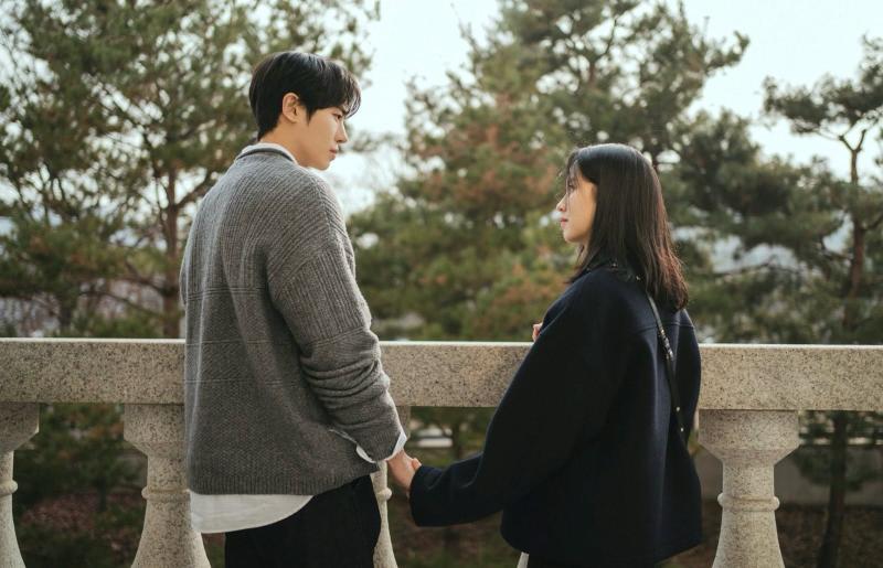 3 mỹ nhân đang khuấy đảo màn ảnh Hàn: Doctor X của Kim Ji Won đạt rating cao ngất vẫn bị chê tơi tả - Ảnh 6.