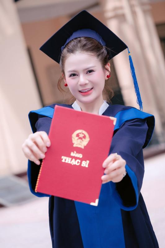 Thạc sĩ Marketing hot nhất VTV hiện tại: Học tới 3 trường đại học hàng top, nhan sắc ngoài đời khó tin nổi- Ảnh 5.