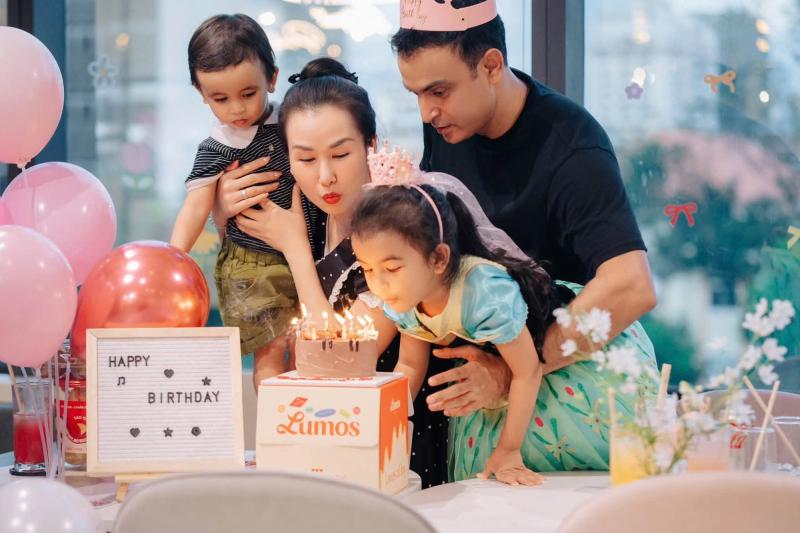 Con gái Võ Hạ Trâm "giao diện Ấn Độ nhưng hệ điều hành miền Tây", thừa hưởng giọng hát cao vút của mẹ- Ảnh 8.