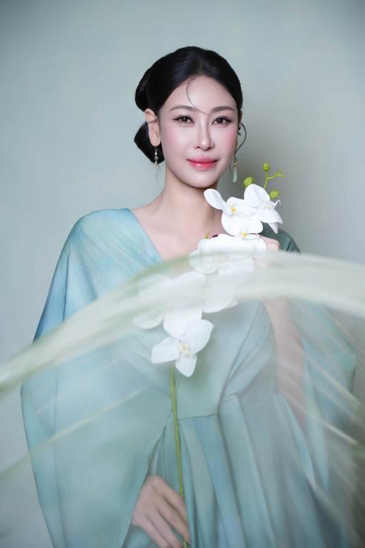 Hoa hậu Việt tái hôn với doanh nhân có 1 con riêng nay sống trong biệt thự trăm tỷ- Ảnh 3.