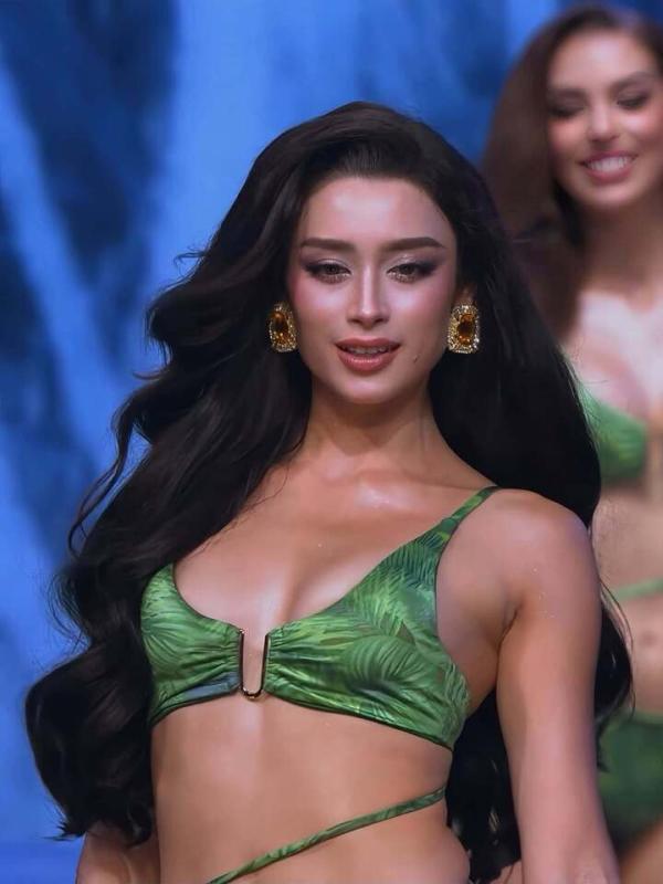 Hành trình giành Á hậu 4 Miss Grand International 2026 của Emoura Phạm- Ảnh 2.