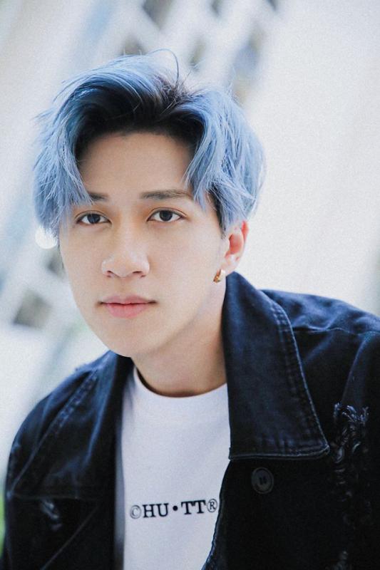 Nam ca sĩ điển trai từng vỡ xương gò má, liệt nửa mặt: Lui về hậu trường suốt nhiều năm- Ảnh 7.