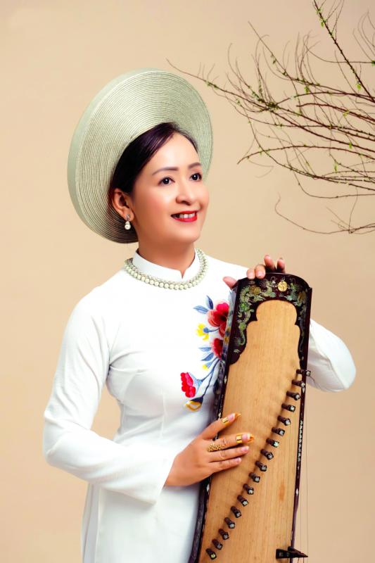 Con gái Nhà giáo Ưu tú là Tiến sĩ: 7 tuổi thi đỗ nhạc viện, 20 lần mang nhạc Việt vươn ra quốc tế- Ảnh 5.