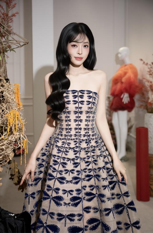 Đỗ Mỹ Linh đọ sắc cùng hội dâu hào môn, 1 Hoa hậu bí ẩn nhất Vbiz bất ngờ xuất hiện - Ảnh 12.