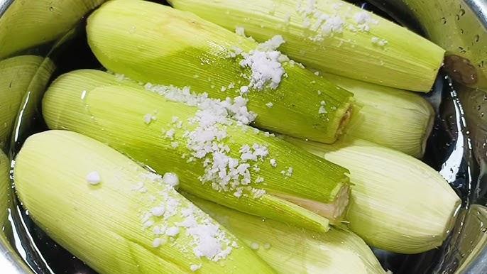 Luộc ngô đừng chỉ biết thêm đường: Thêm 2 thứ "bột trắng" này đảm bảo ngô vừa dẻo vừa ngọt, thơm nức mũi - Ảnh 3.