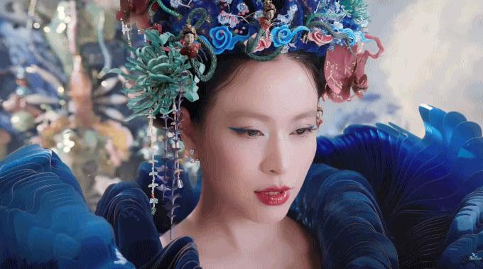 Hoàng Thùy Linh viết tiếp câu chuyện Việt Nam: Vũ trụ văn hóa "ra trò", thầy dùi là ai mà chao đảo cõi mạng? - Ảnh 4.