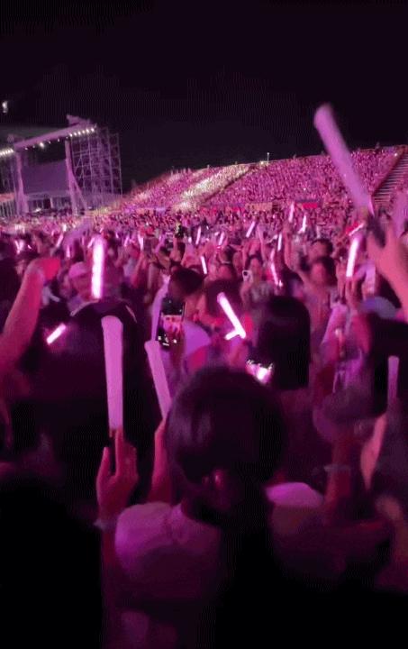 Nghe fanchant cỡ này mới biết ca khúc hot nhất Tinh Hà Say Hi không phải nói suông- Ảnh 3.