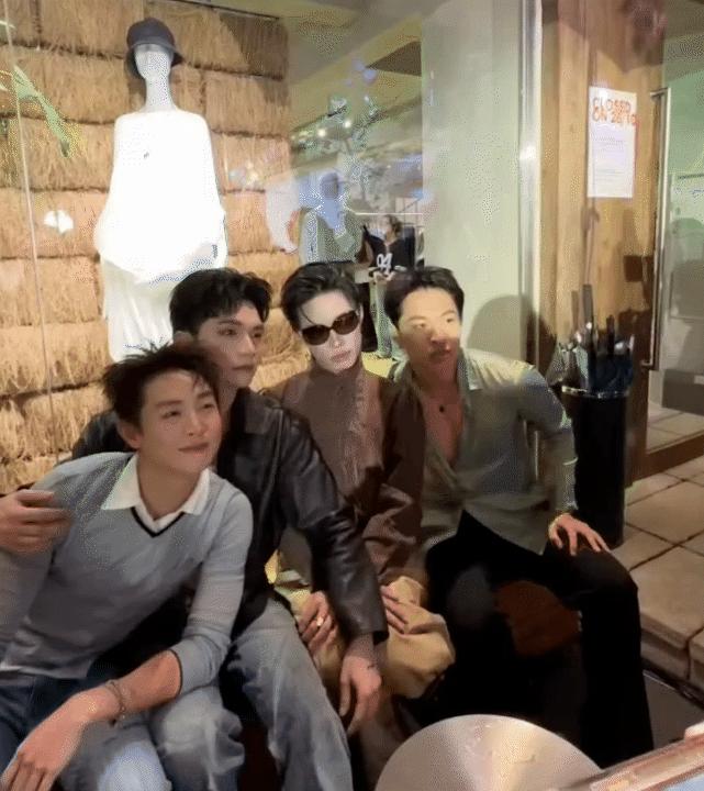 Cả dàn gái xinh cùng nửa showbiz chung vui với vợ chồng Emily - BigDaddy- Ảnh 7.