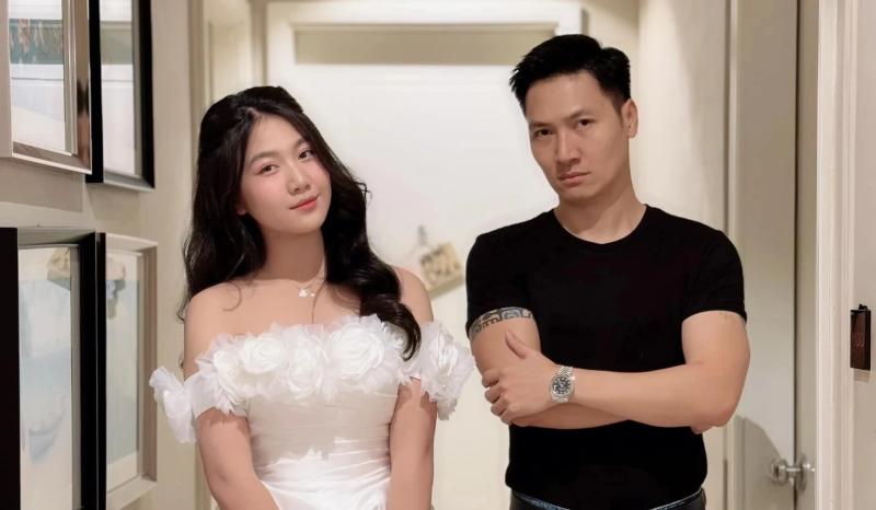 Con gái Mạnh Trường đẹp chuẩn điện ảnh, nhan sắc được so sánh với MC Lê Bống- Ảnh 9.