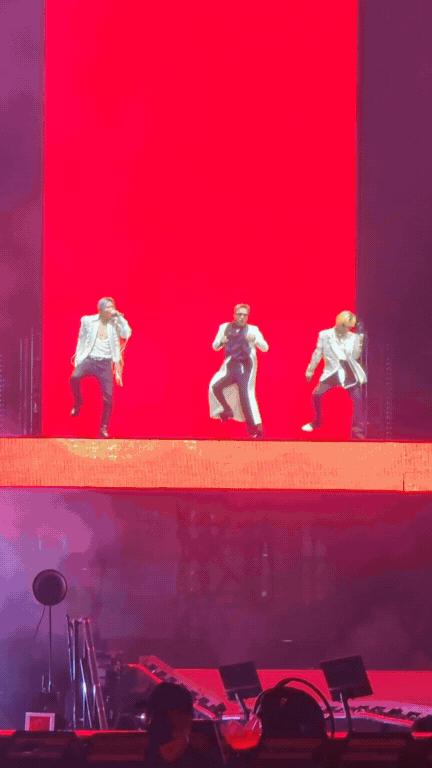 Tất tần tật concert BIGBANG Day 1 tại Mỹ Đình: Vừa bước vào đã thấy "đủ tiền vé", giáo án thực chiến cho team Day 2 tối nay!- Ảnh 5.