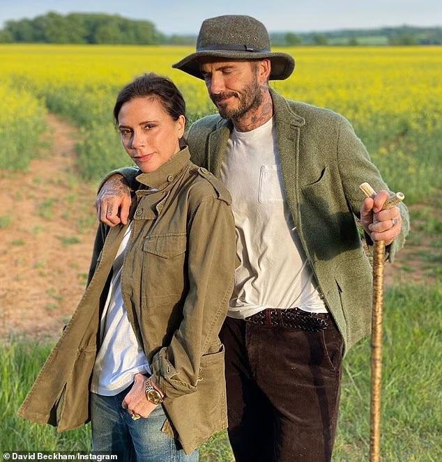 Chiếc túi 2 tỷ của Victoria Beckham- Ảnh 5.
