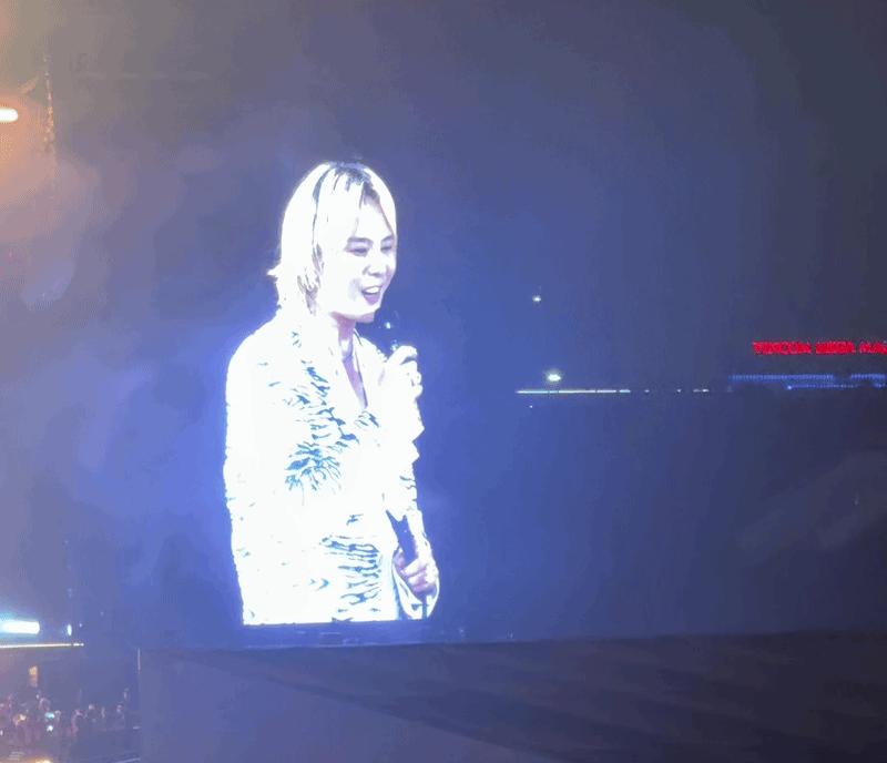 BIGBANG nắm bắt tình hình fan Việt: Về nhà mà vẫn hát, bộ không ai ngủ sao? - Ảnh 1.