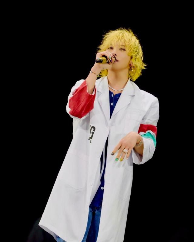 Điều cả Việt Nam tò mò về “anh Long” G-DRAGON hiện tại - Ảnh 6.