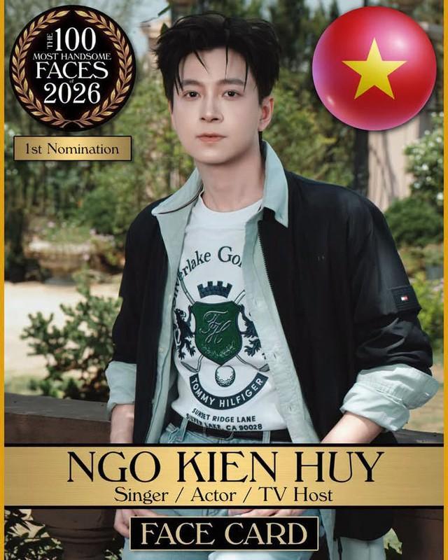 Thu nhập của Phó Chủ nhiệm CLB thành phố được đề cử đẹp nhất thế giới- Ảnh 5.