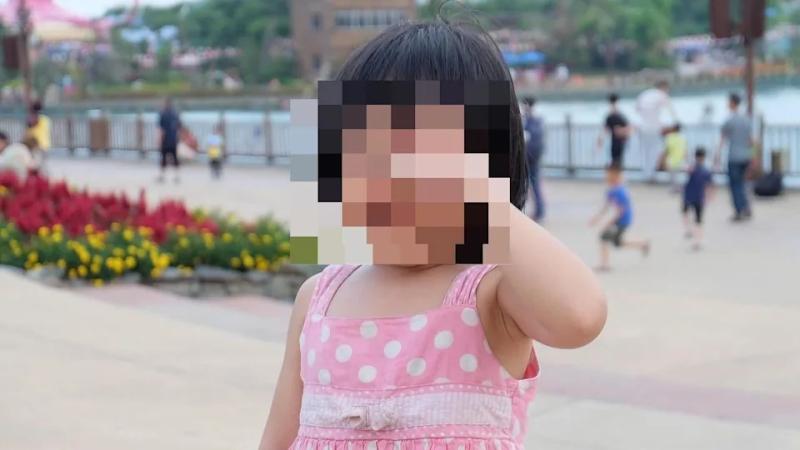 Bé gái 4 tuổi thường xuyên kêu đau chân, gia đình tưởng đau tăng trưởng, đi khám mới biết bé mắc "loại ung thư nguy hiểm nhất ở trẻ em" - Ảnh 1.