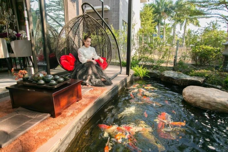 Ca sĩ SN 1985 quê Thanh Hoá là hiện tượng mạng, bán cà phê thành đại gia, sống trong biệt thự 20 tỷ- Ảnh 7.
