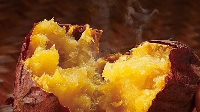 4 loại thực phẩm ngon nhưng cũng có thể gây hại khi ăn lúc đói: Dạ dày chỉ biết khóc! - Ảnh 1.