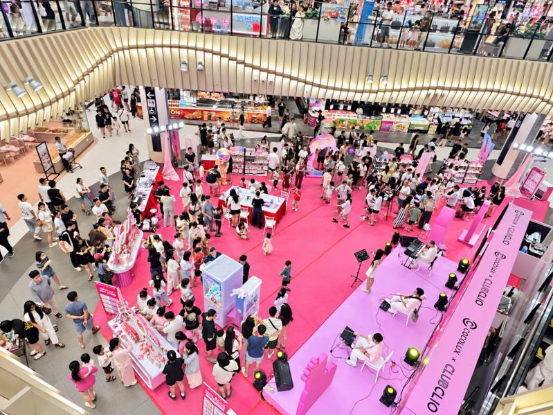 Từ “Makeup kiểu Hàn” đến tự do thể hiện cá tính: K-Beauty đang thay đổi cách Gen Z Việt làm đẹp - Ảnh 1.