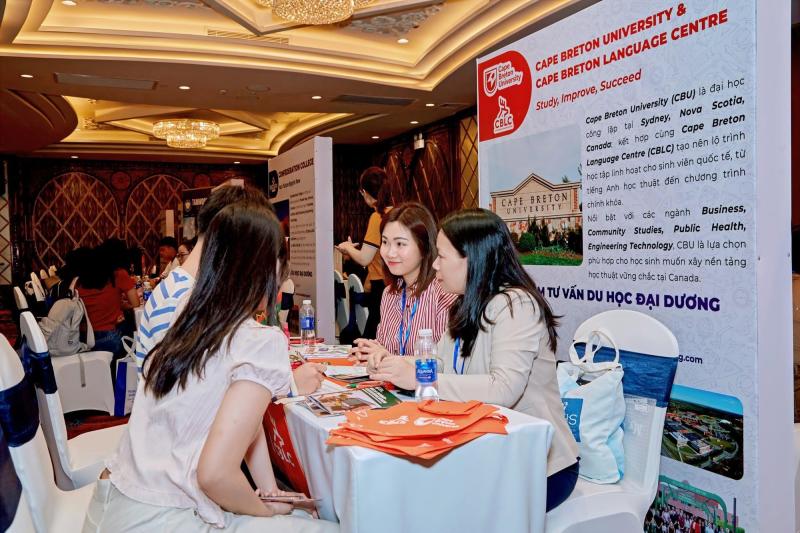 Mới tìm hiểu du học: Nên hỏi gì trước khi chọn trường?- Ảnh 1.