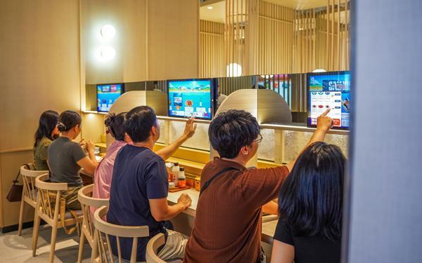 Một thương hiệu sushi băng chuyền mới cùng hệ thống Sushi Hokkaido Sachi đã cập bến Landmark - Ảnh 3.
