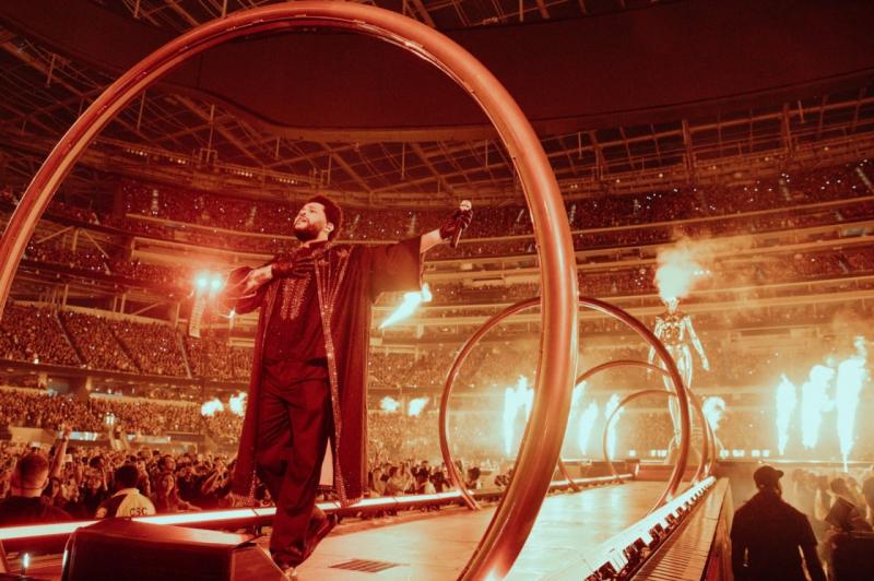 The Weeknd và đại tiệc ánh sáng kì ảo của The After Hours til Dawn Tour: Lý do “một nửa Việt Nam” có mặt tại Singapore 2 ngày cuối tuần- Ảnh 10.