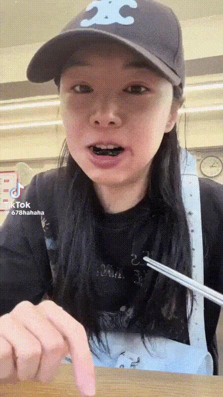 Không thể nhận ra "nữ thần thanh xuân" - Ảnh 1.