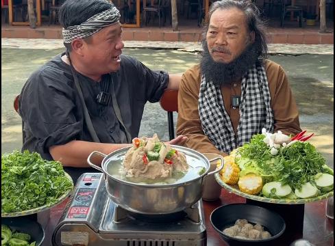 "Võ Tòng kinh điển" lộ diện gây sốt ở tuổi U60, vẫn sống ở TP.HCM sau khi rời showbiz- Ảnh 3.