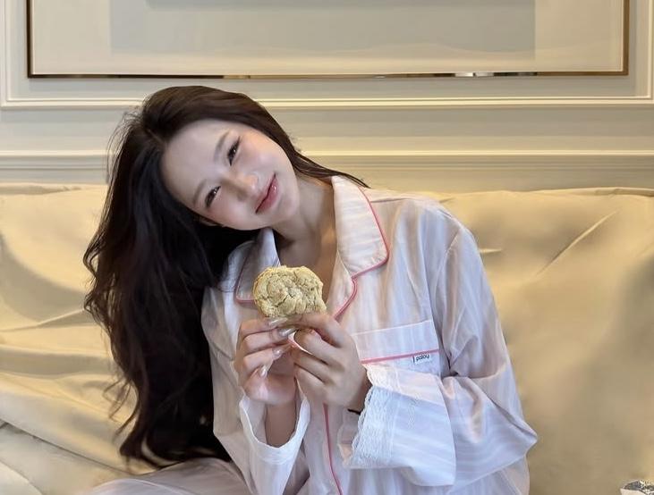 Lời khuyên đến những ai hay ăn sáng muộn - Ảnh 2.