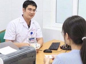 Con gái 20 tuổi đi khám tâm thần, mẹ lại chỉ cho rằng con quá "nhạy cảm, yếu đuối"